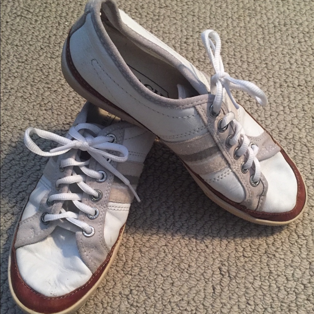 Women’s COACH White Leather “Brad” Shoes (Size 7M)